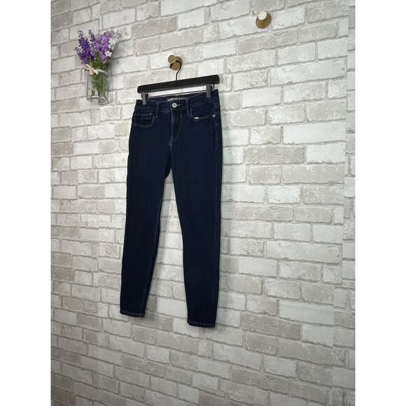 Express Mid-Rise Jeans Skinny - Picture 2 of 10